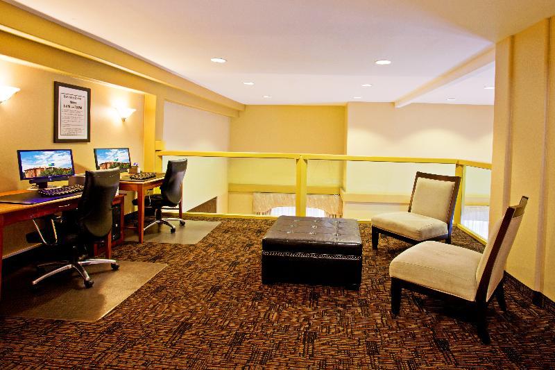 Holiday Inn Express Prescott By Ihg Buitenkant foto